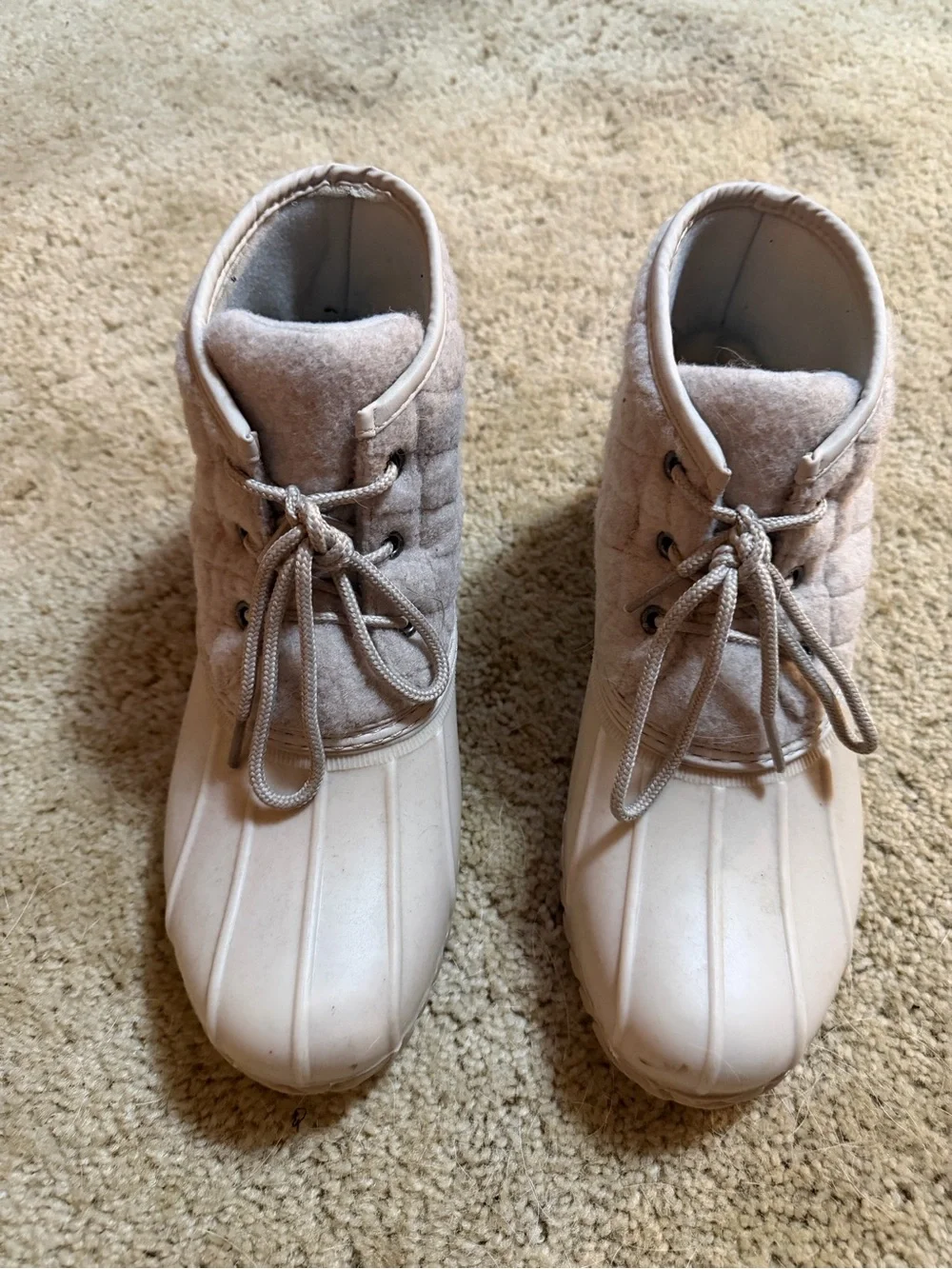 Sperry Quilted Lace-Up Duck Boots in Light Beige